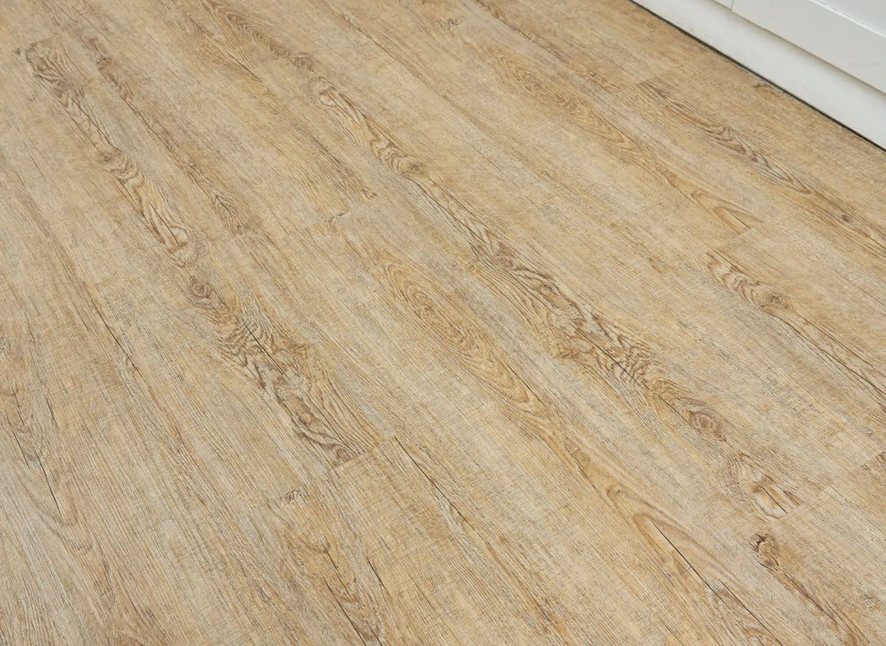 Виниловый ламинат Vinilam Ceramo Wood Дуб Карона 1014